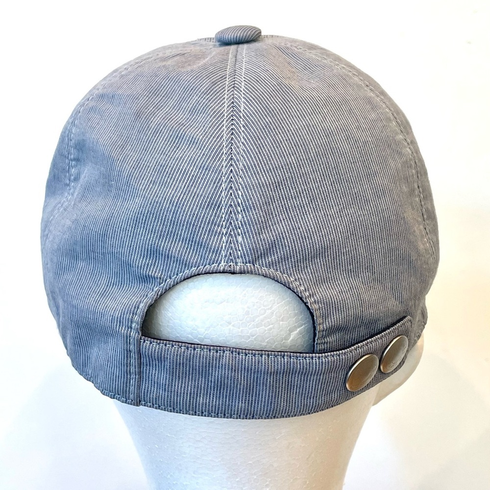 Hermes micro pinstripe cap, silver snaps, covered button,cotton, blue/white, 58 - Picture 4 of 15